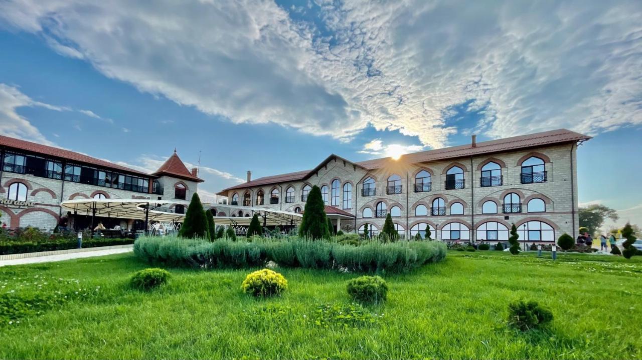 Hotel Stary Bastion Bender Exterior foto